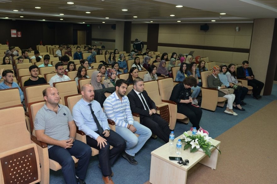 KMÜ'de Genç Sağlıkçılara EKG Eğitimi 4