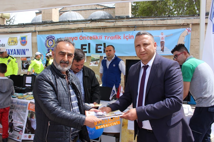 Karaman’da Trafiğin Denetleyicileri Aktekke’de Vatandaşla Buluştu 11