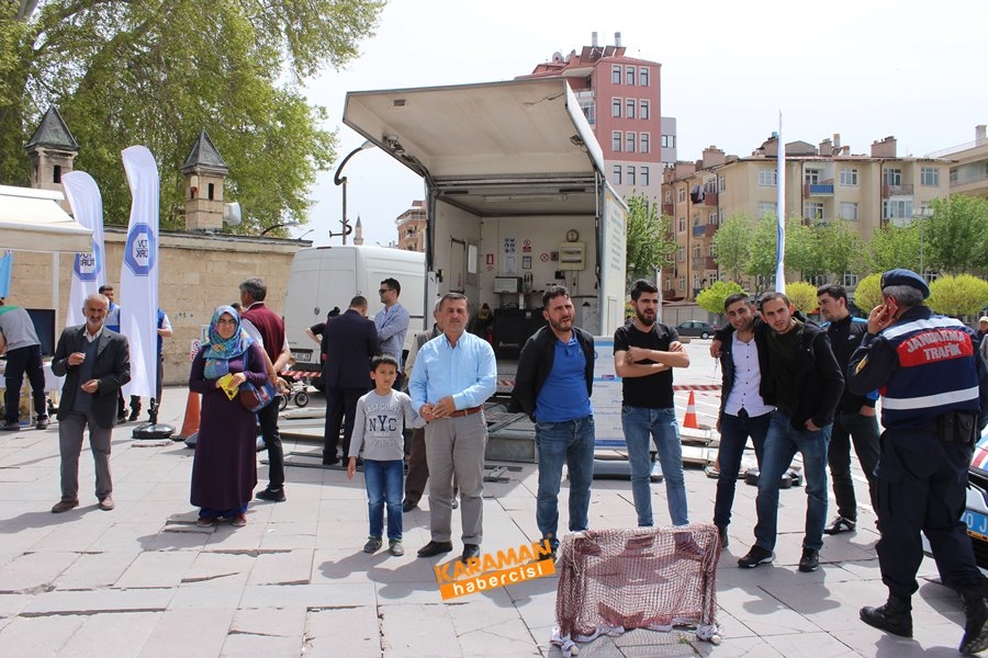 Karaman’da Trafiğin Denetleyicileri Aktekke’de Vatandaşla Buluştu 14