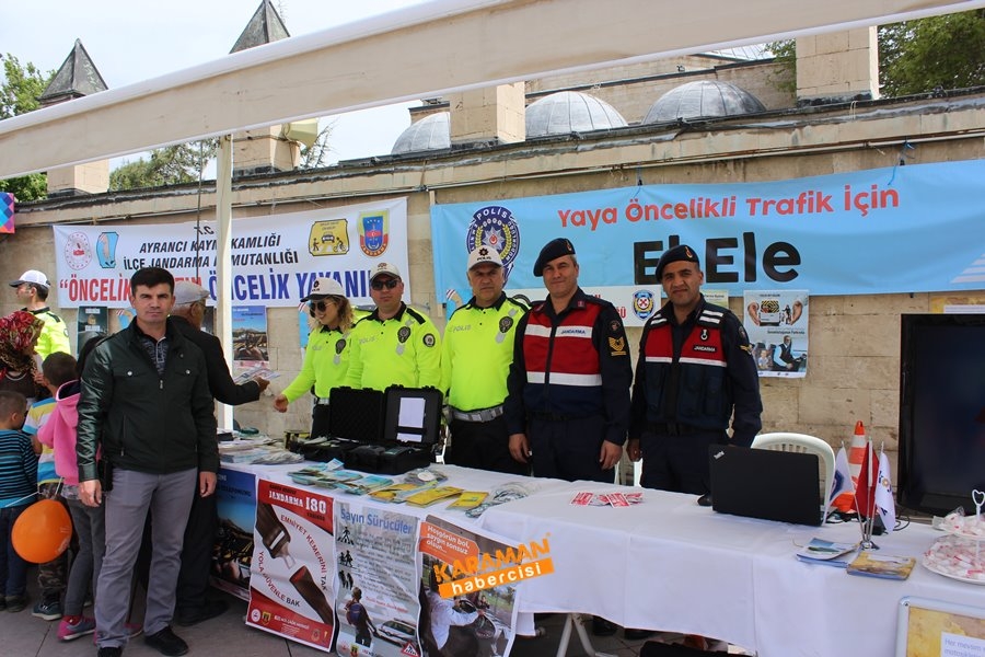 Karaman’da Trafiğin Denetleyicileri Aktekke’de Vatandaşla Buluştu 6