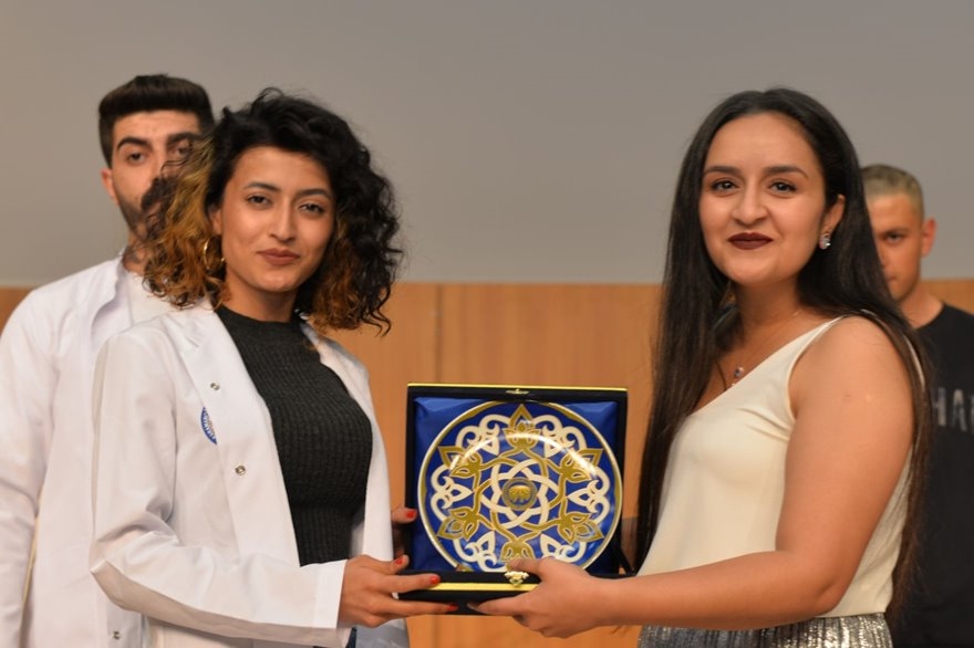 KMÜ'de Psikoterapi Oyunu Sahnelendi 10