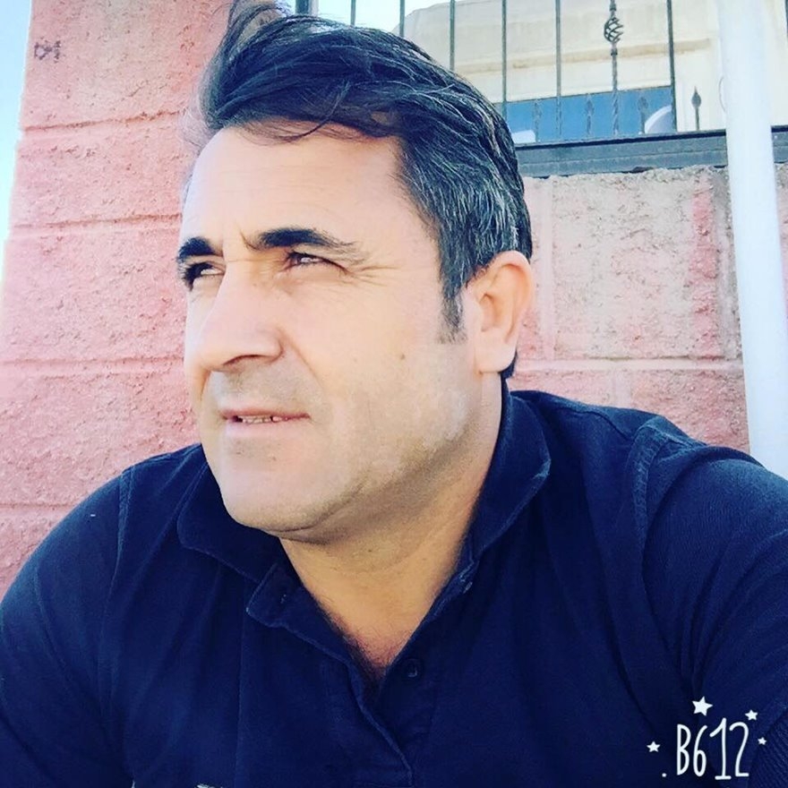 11 Yaşındaki Çocuk Babasının İntiharıyla Şoka Girdi 12