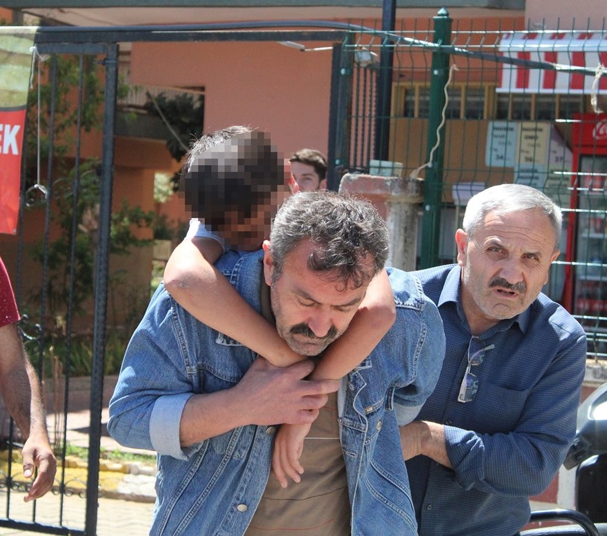 11 Yaşındaki Çocuk Babasının İntiharıyla Şoka Girdi 3