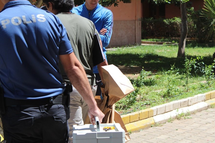 11 Yaşındaki Çocuk Babasının İntiharıyla Şoka Girdi 4