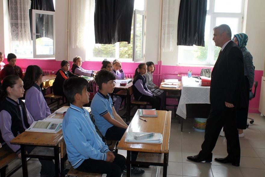 Karaman İl Milli Eğitim Müdür V. Abdurrahman Kurt'dan Akçaşehir'e Ziyare 2