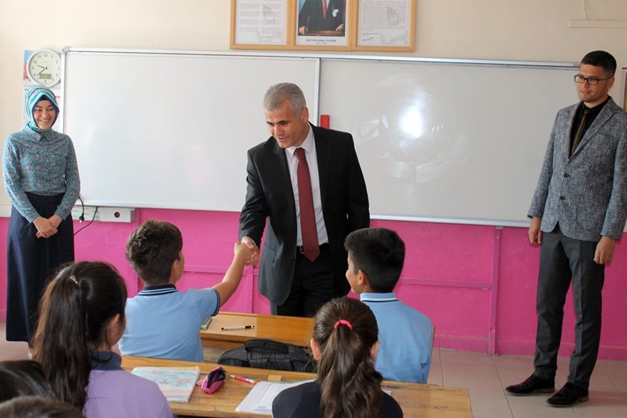 Karaman İl Milli Eğitim Müdür V. Abdurrahman Kurt'dan Akçaşehir'e Ziyare 6