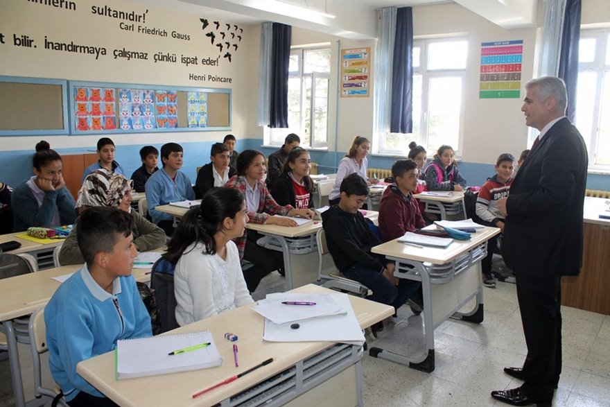 Karaman İl Milli Eğitim Müdür V. Abdurrahman Kurt'dan Akçaşehir'e Ziyare 9