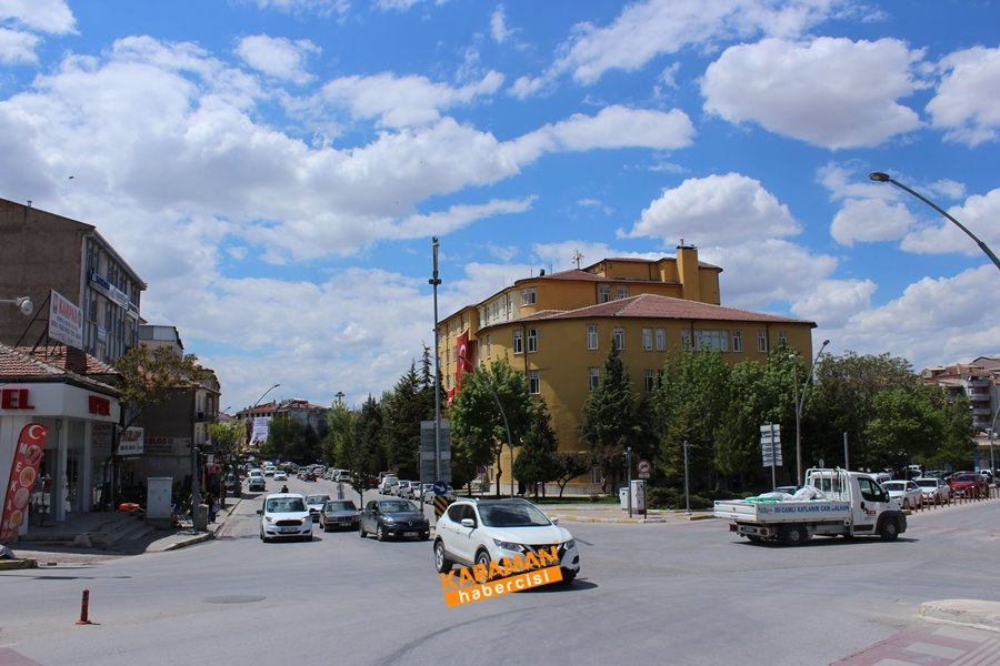 Karaman’da 4 Yolda Dikkat Çeken Tek Refüj 5