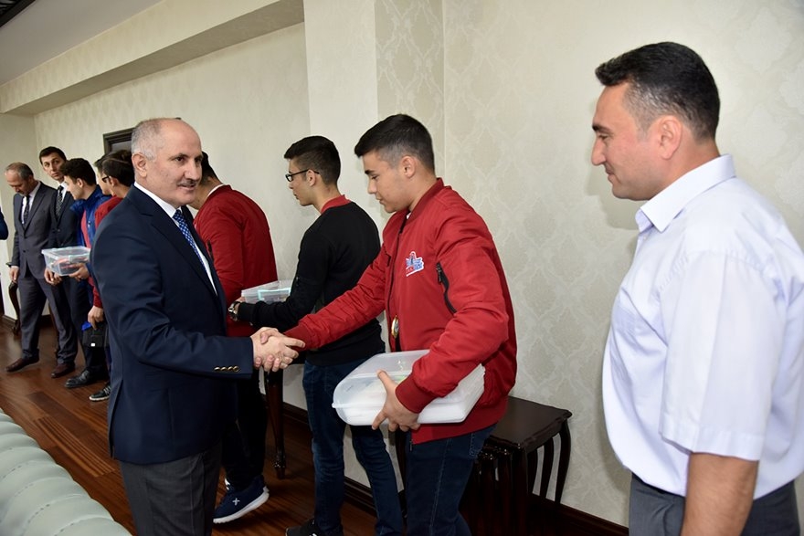 Karaman'da Genç Dahiler Ödüllendirildi 1