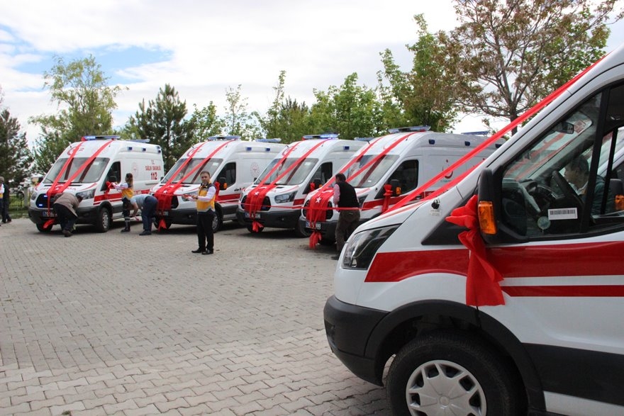 Karaman'a Gönderilen Ambulanslar Göreve Başladı 2