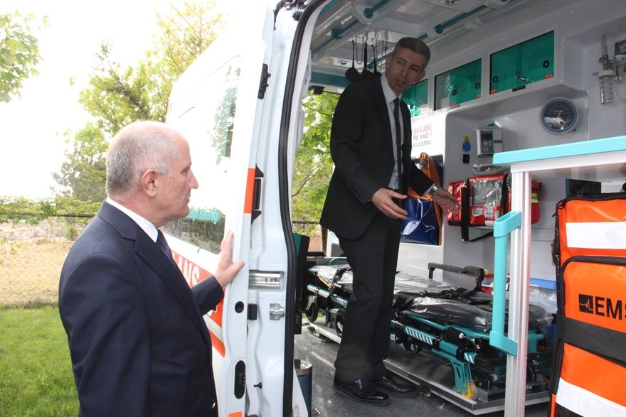 Karaman'a Gönderilen Ambulanslar Göreve Başladı 3