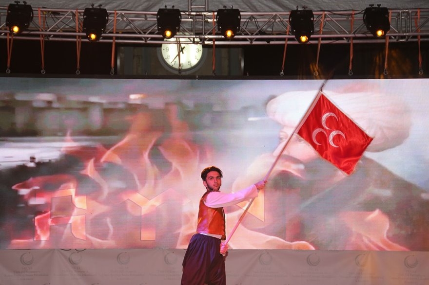 Özel Sahne Gösterisi Karaman'da Beğeniyle İzlendi 17