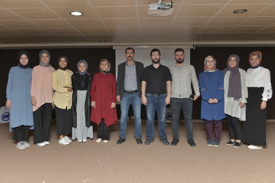 KMÜ Öğrencilerinden Anlamlı Seminer 11