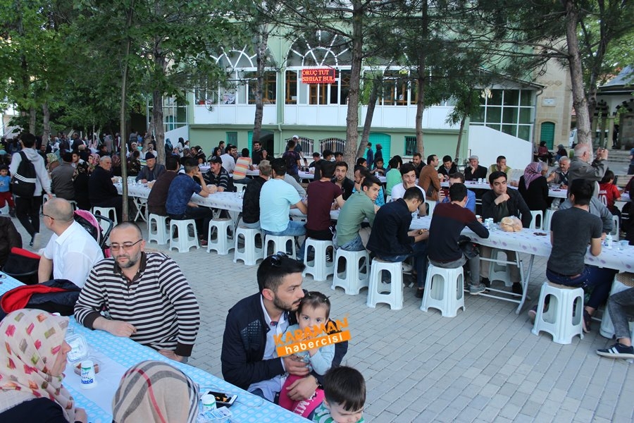 Karaman'da Ramazan İftarı Yenimahalle'de 33