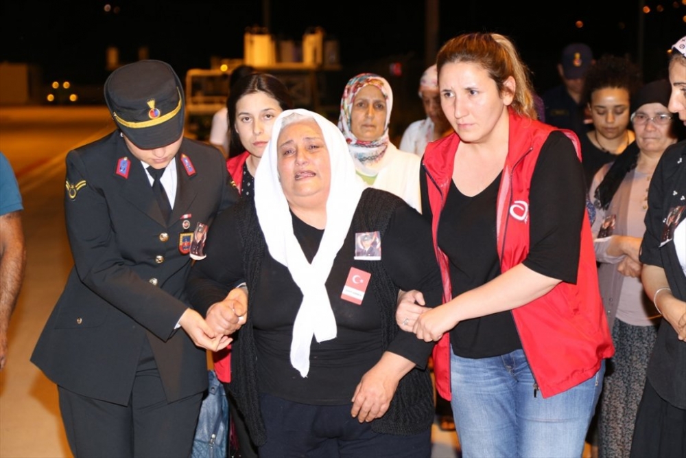 Şehit Uzman Çavuş Zekeriya Zencirli'nin Cenazesi Antalya'ya Getirildi 2