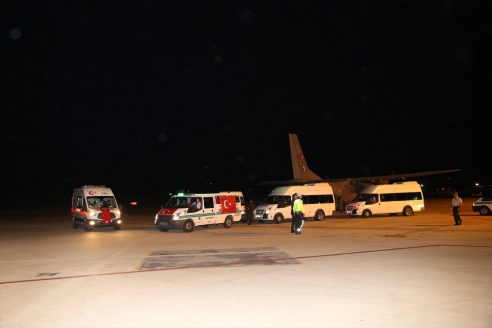 Şehit Uzman Çavuş Zekeriya Zencirli'nin Cenazesi Antalya'ya Getirildi 6