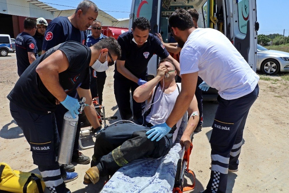 Oruçlu İtfaiye Erlerinin Alevlerle Mücadelesi 16