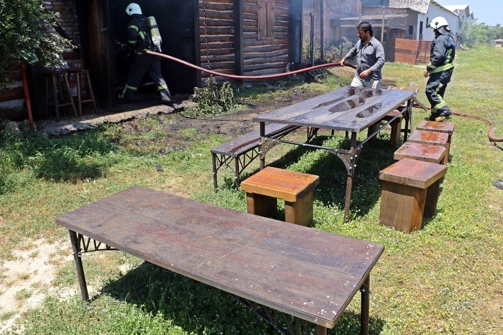 Oruçlu İtfaiye Erlerinin Alevlerle Mücadelesi 9