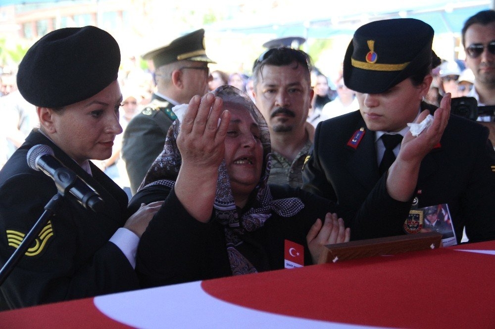 Antalya Şehidini Uğurladı 14