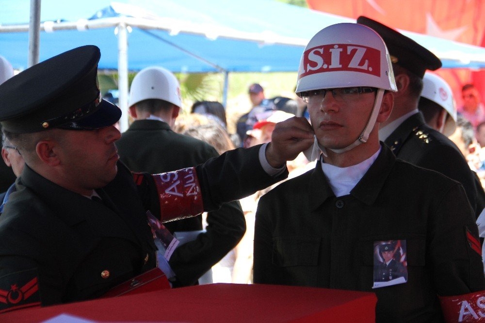 Antalya Şehidini Uğurladı 9