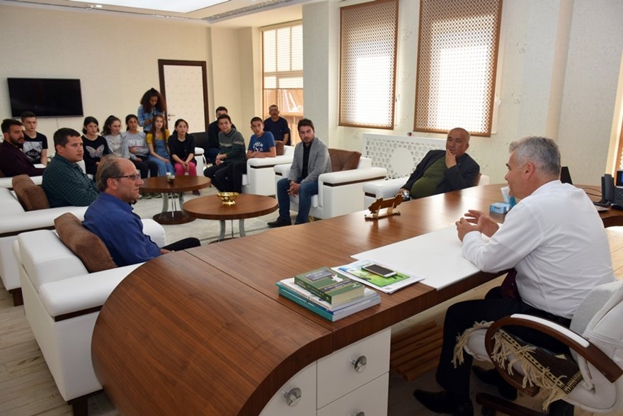 Başarılı Öğrencilerden Karaman İl Milli Eğitim Müdür V. Abdurrahman Kurt 4