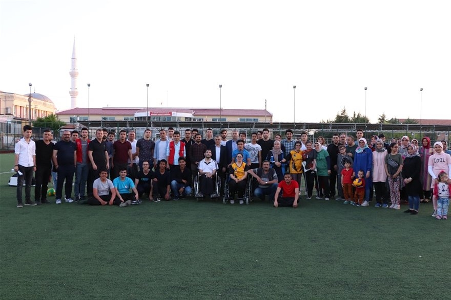 Karaman'da "KYK"lı Gençler "Engelliler Haftasını" Unutmadı 10