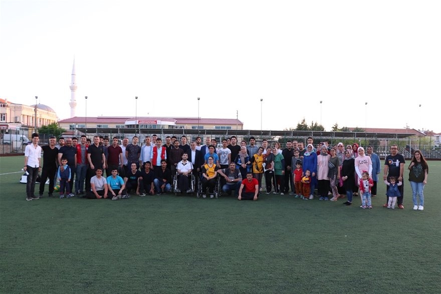 Karaman'da "KYK"lı Gençler "Engelliler Haftasını" Unutmadı 11