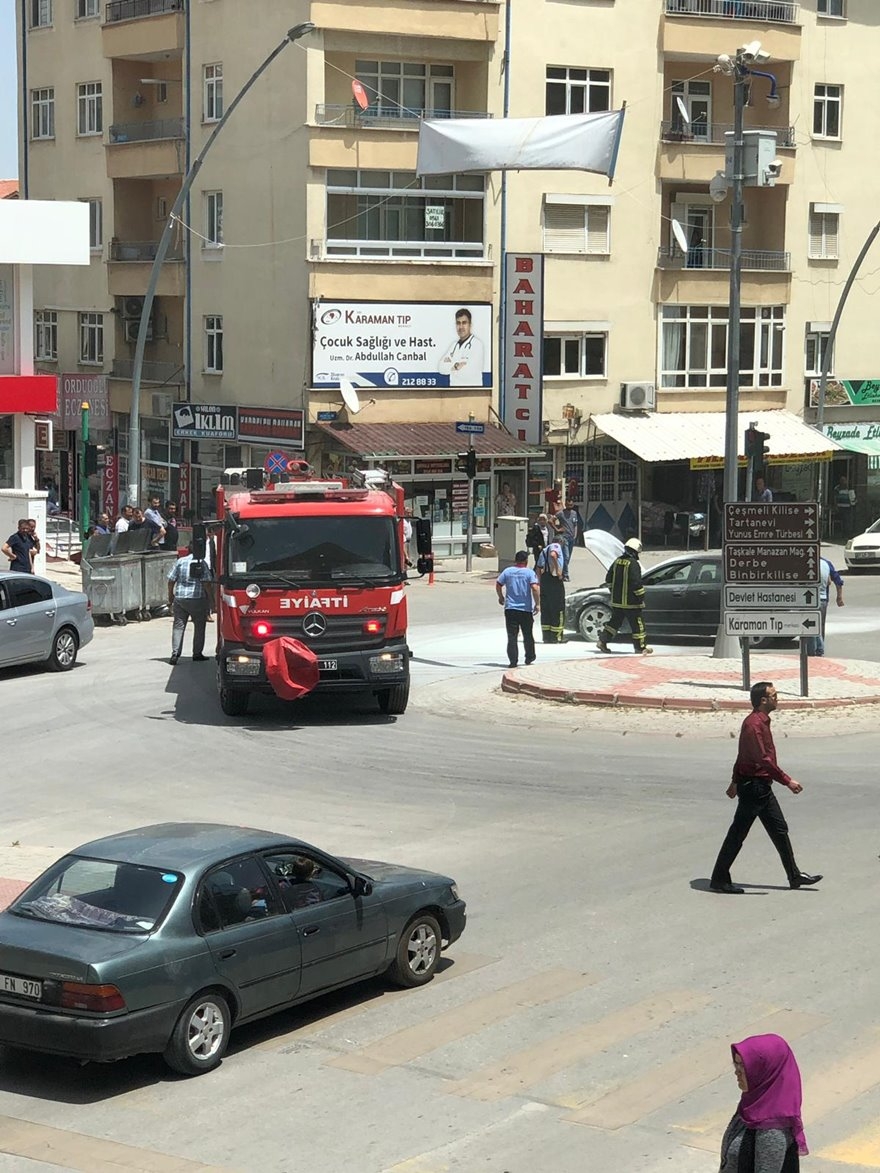 Karaman'da Araç Yangını 1