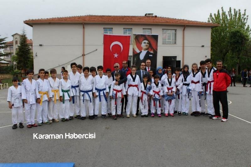 Kazımkarabekir'de Coşkulu Kutlama 8