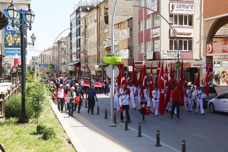 Karaman'da 19 Mayıs Coşkuyla Kutlandı 23