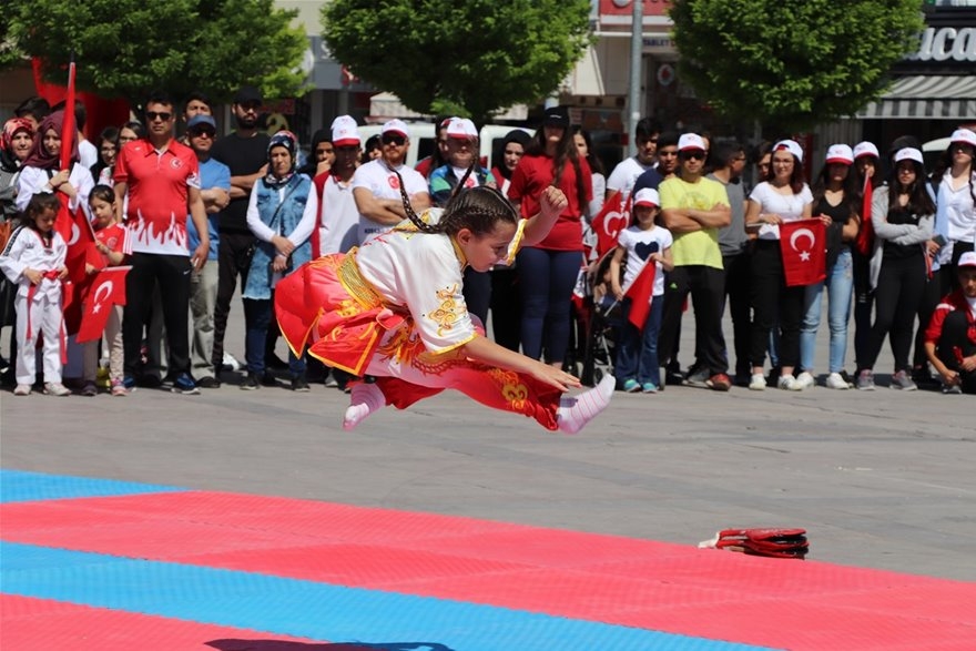 Karaman'da 19 Mayıs Coşkuyla Kutlandı 34