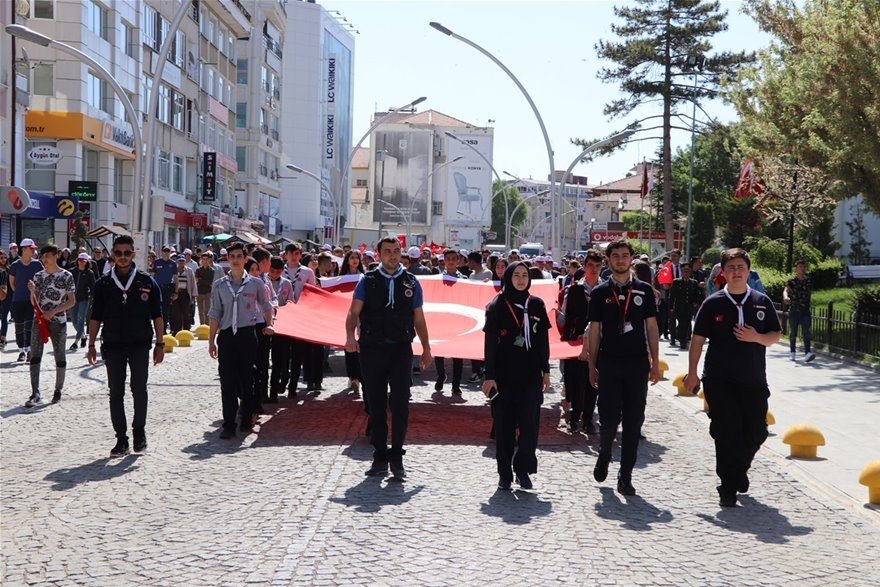 Karaman'da 19 Mayıs Coşkuyla Kutlandı 46