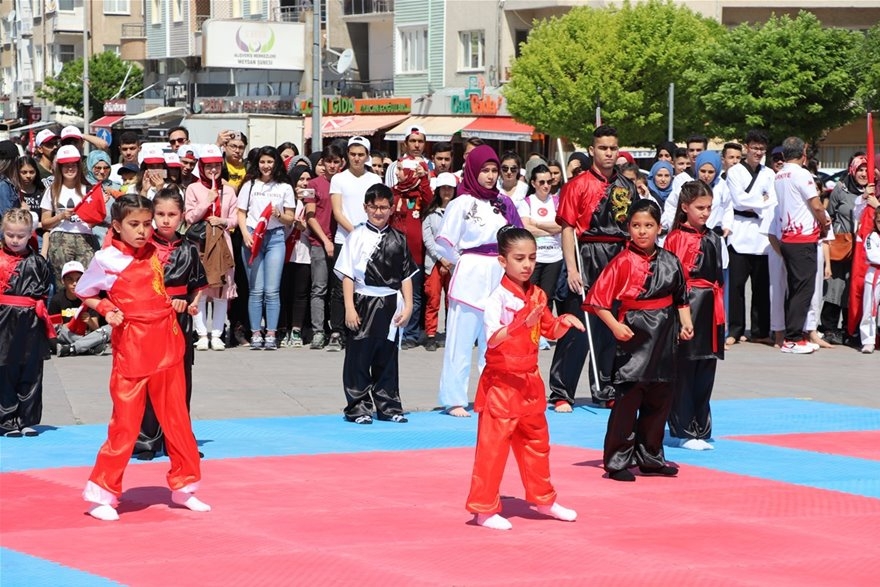 Karaman'da 19 Mayıs Coşkuyla Kutlandı 56