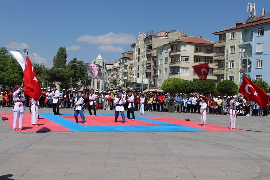 Karaman'da 19 Mayıs Coşkuyla Kutlandı 58