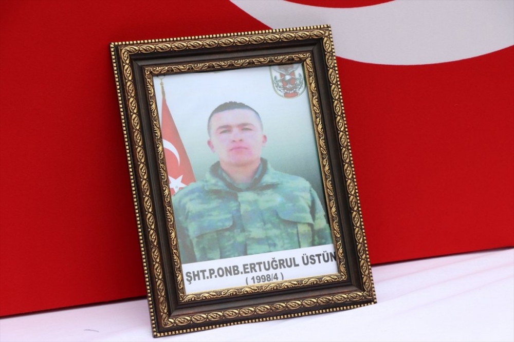 Hatay'da Şehit Olan Askerin Cenazesi Niğde'de Toprağa Verildi 3