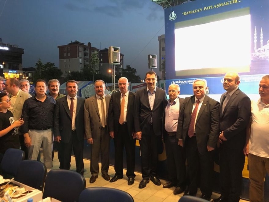 İstanbul'da Düzenlenen İftara Karamanlılardan Yoğun İlgi 1