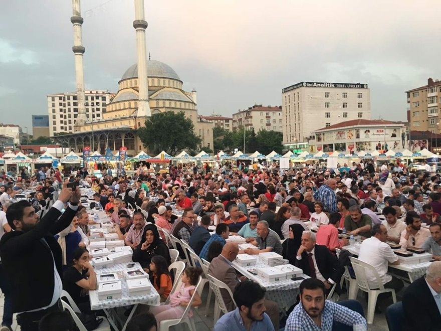 Karamanlılar İstanbul'da İftarda Buluştu 21