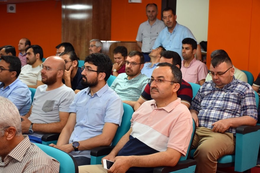 Okul Yöneticilerine ve Rehberlik Öğretmenlerine 'Eğitimde Dijital Kuşak 11