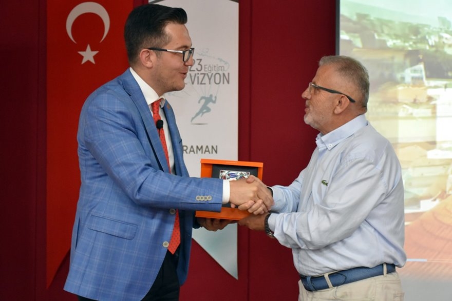 Okul Yöneticilerine ve Rehberlik Öğretmenlerine 'Eğitimde Dijital Kuşak 15