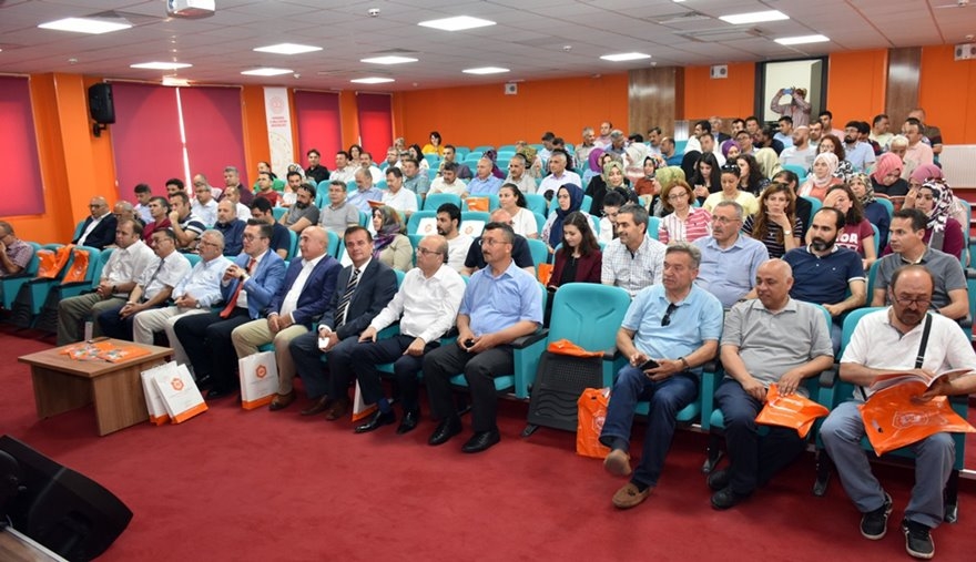 Okul Yöneticilerine ve Rehberlik Öğretmenlerine 'Eğitimde Dijital Kuşak 3