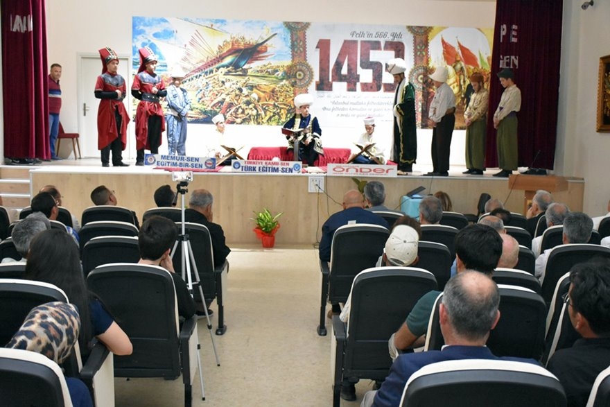 Karaman'da Şanlı Zaferin 566. Yılı Kutlandı 12