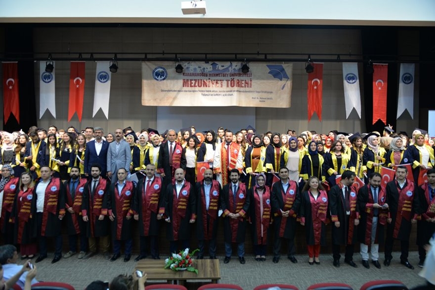 Karaman Kazım Karabekir MYO'da Mezuniyet Coşkusu 16