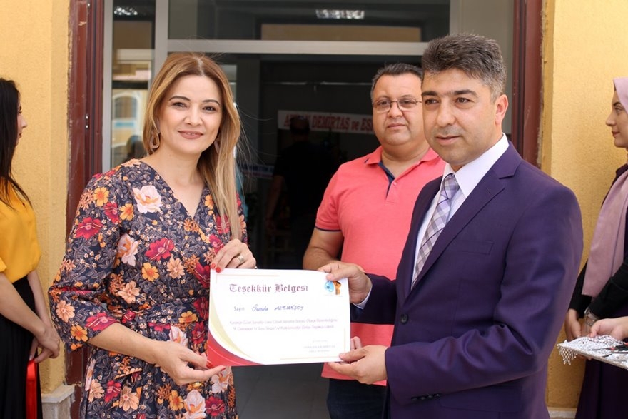 Karaman'da Yetenekli Öğrencilerden Yıl Sonu Sergisi 9