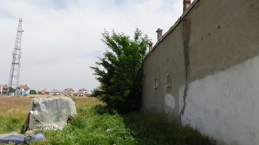 Karaman'da Güvercini Yakalamak İsteyen Genç Korkuluğun Üzerine Düştü 5