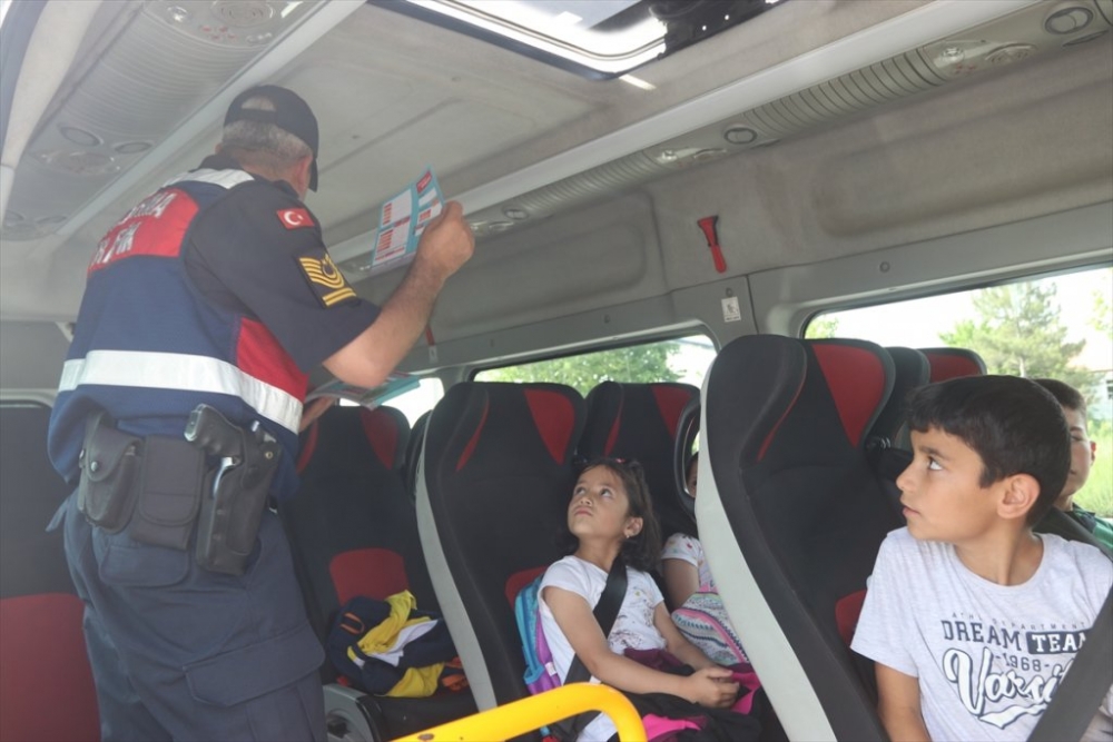 Karaman'da Ramazan Bayramı Öncesi Trafik Denetimi 8