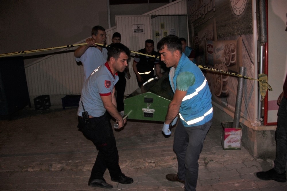 karaman'da  asansöre sıkışan market işçisi hayatını kaybetti 2