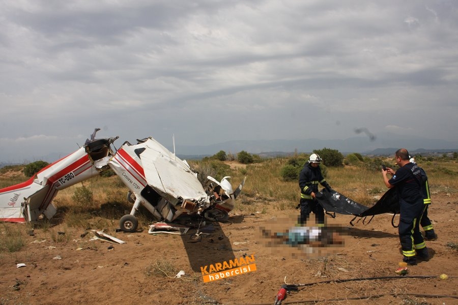 Antalya'da Uçak Düştü 2 Kişi Öldü 1