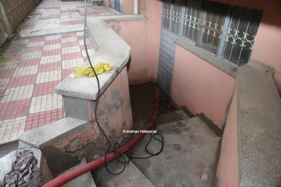 Karaman Belediyesi Su Baskını Mesaisinde 15