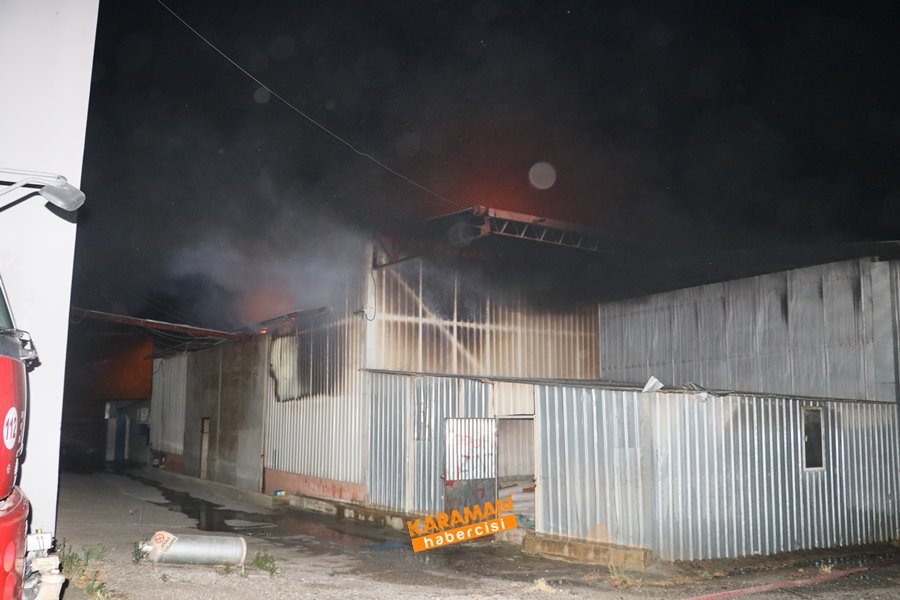 Mersin Tarsus'da Bisiklet Fabrikasında Yangın Çıktı 1
