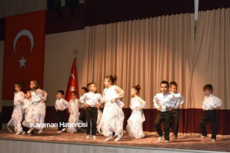 Minik Öğrencilerden Yılsonuna Özel Şenlik 13